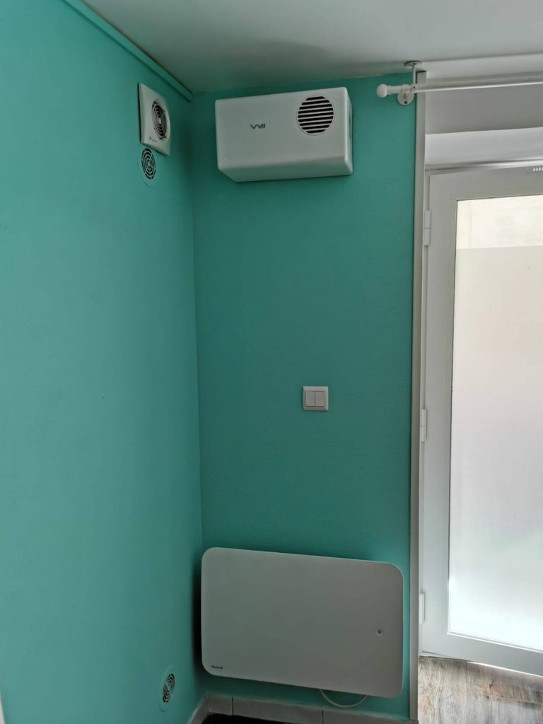 Bouche d'insufflation de VMI installée contre la condensation et les moisissures – Artihome-France dans le Var